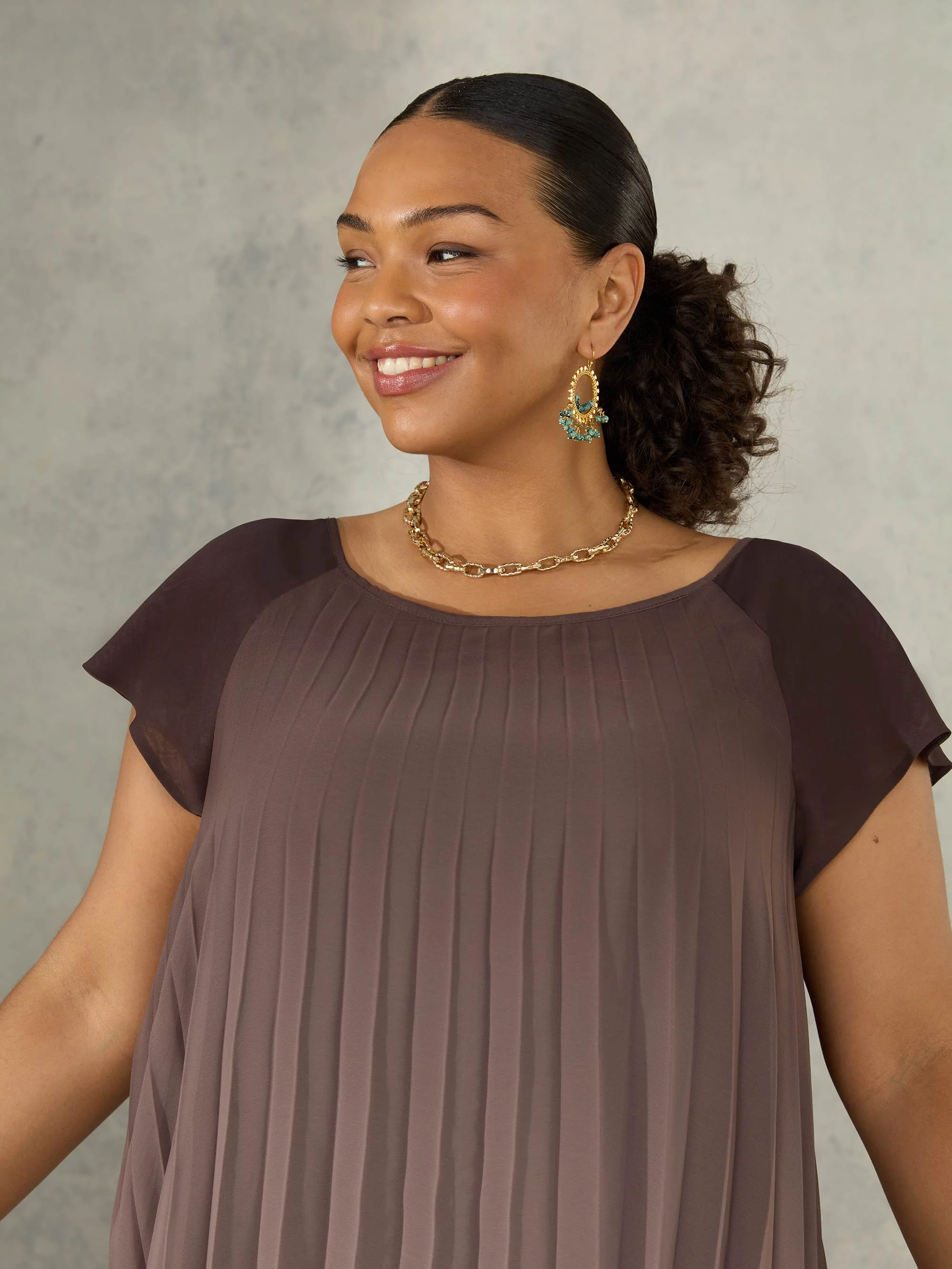 Ombre Pleated Dress - Image 4