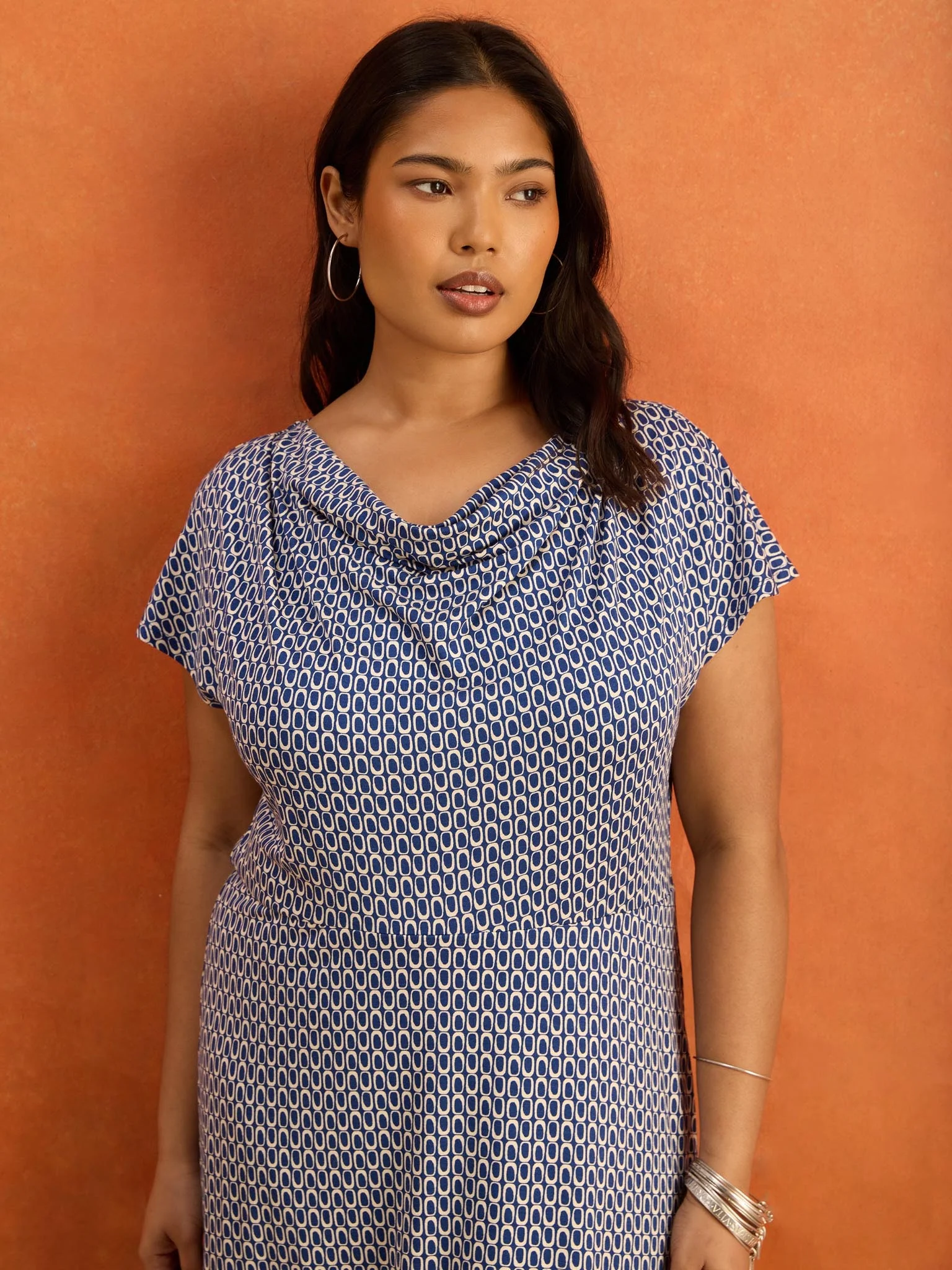 Petite Blue Geo Print Cowl Neck Jersey Midaxi Dress - Image 4