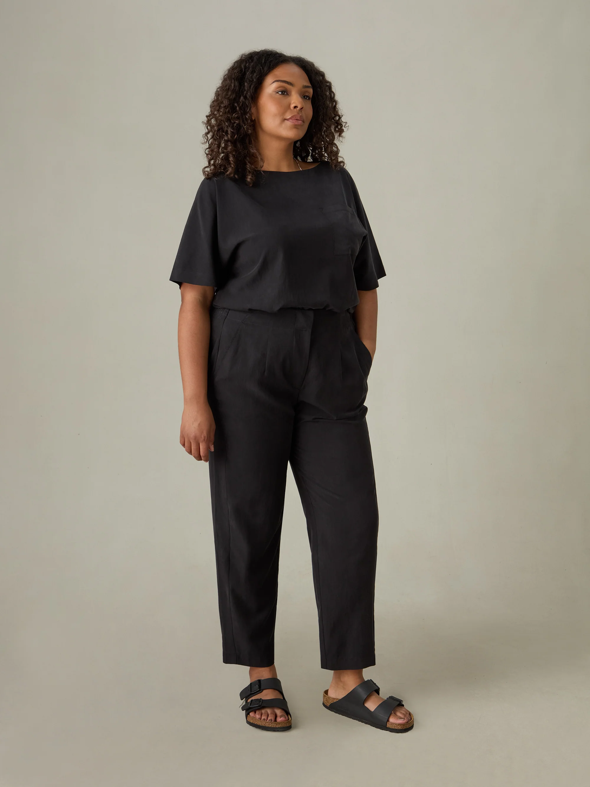 Petite Charcoal Relaxed Tapered Trouser - Image 5