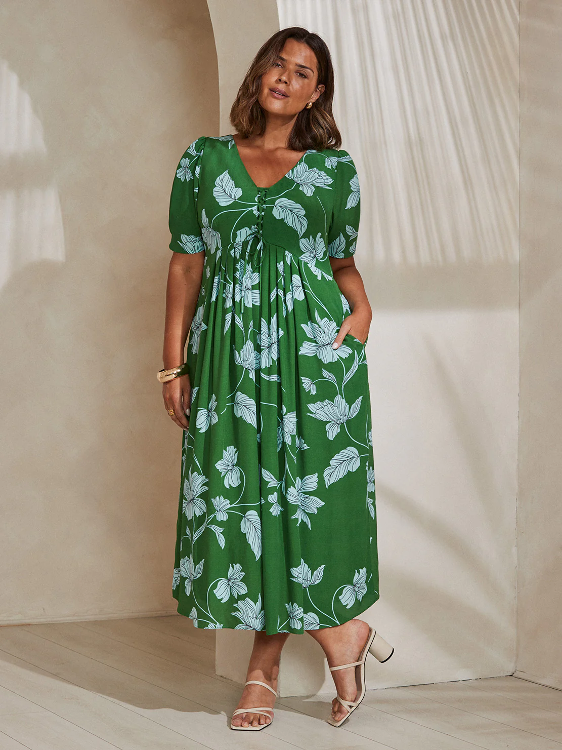 Petite Green Floral Print Short Sleeve Lace Up Dress - Image 3