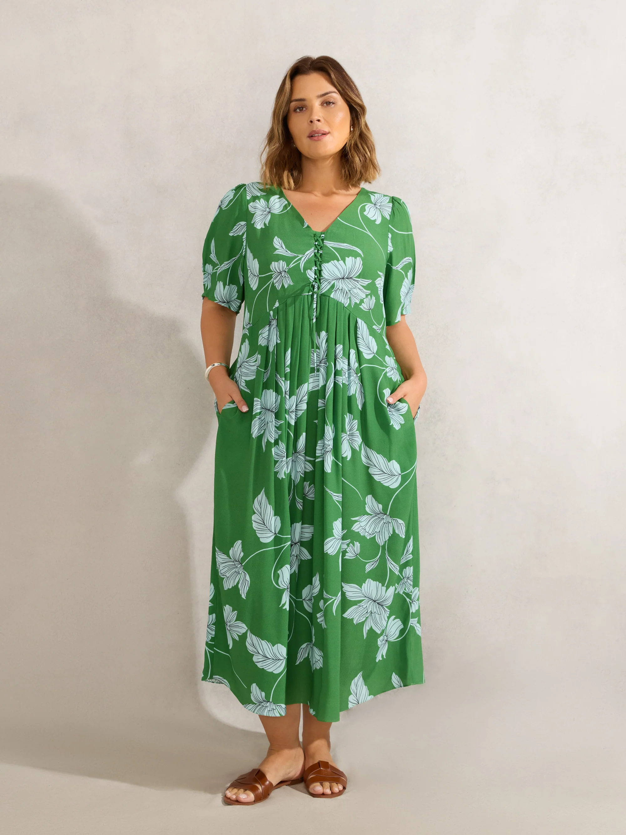 Petite Green Floral Print Short Sleeve Lace Up Dress - Image 9