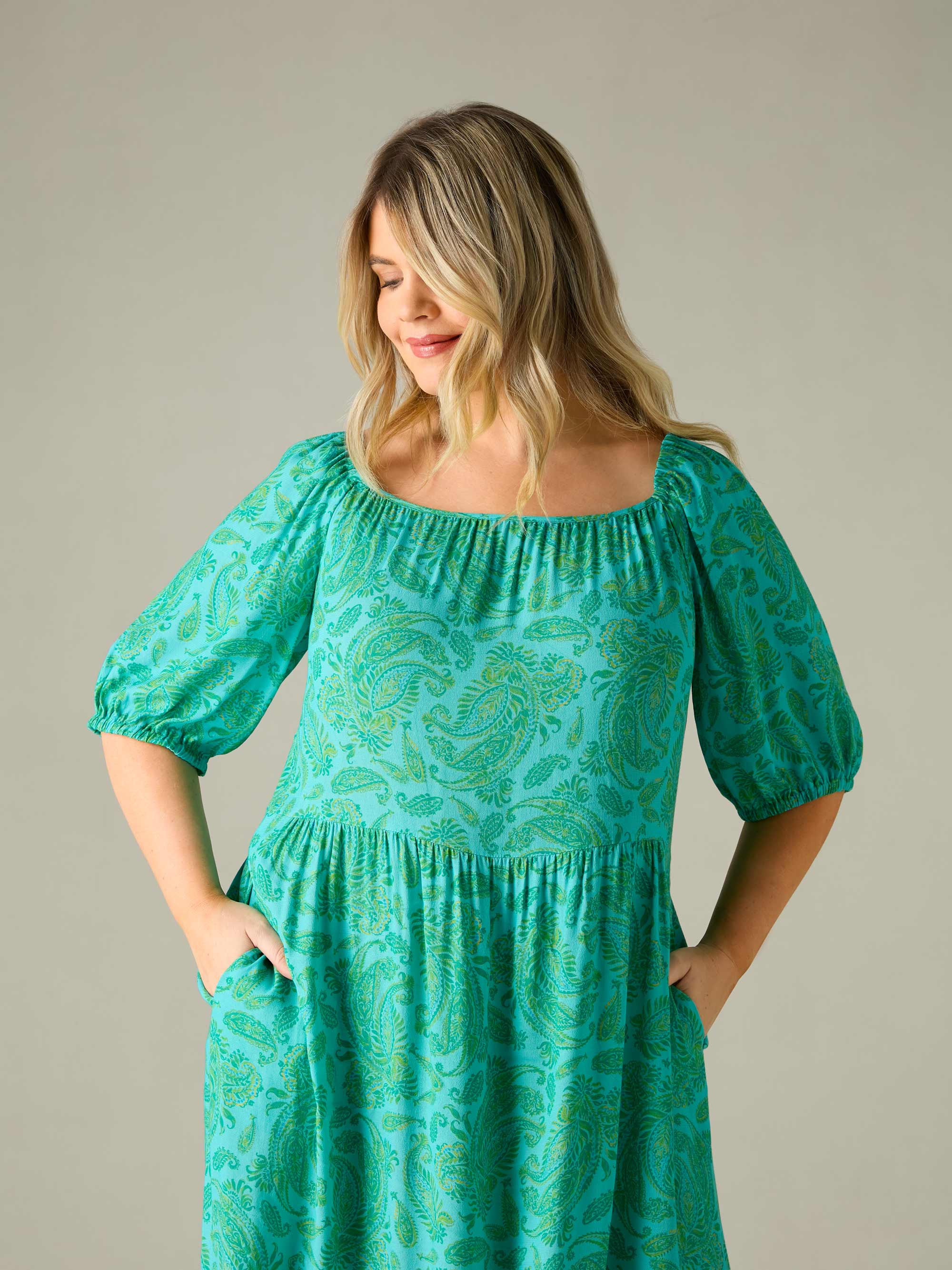 Petite Green Paisley Puff Sleeve Maxi Dress - Image 6