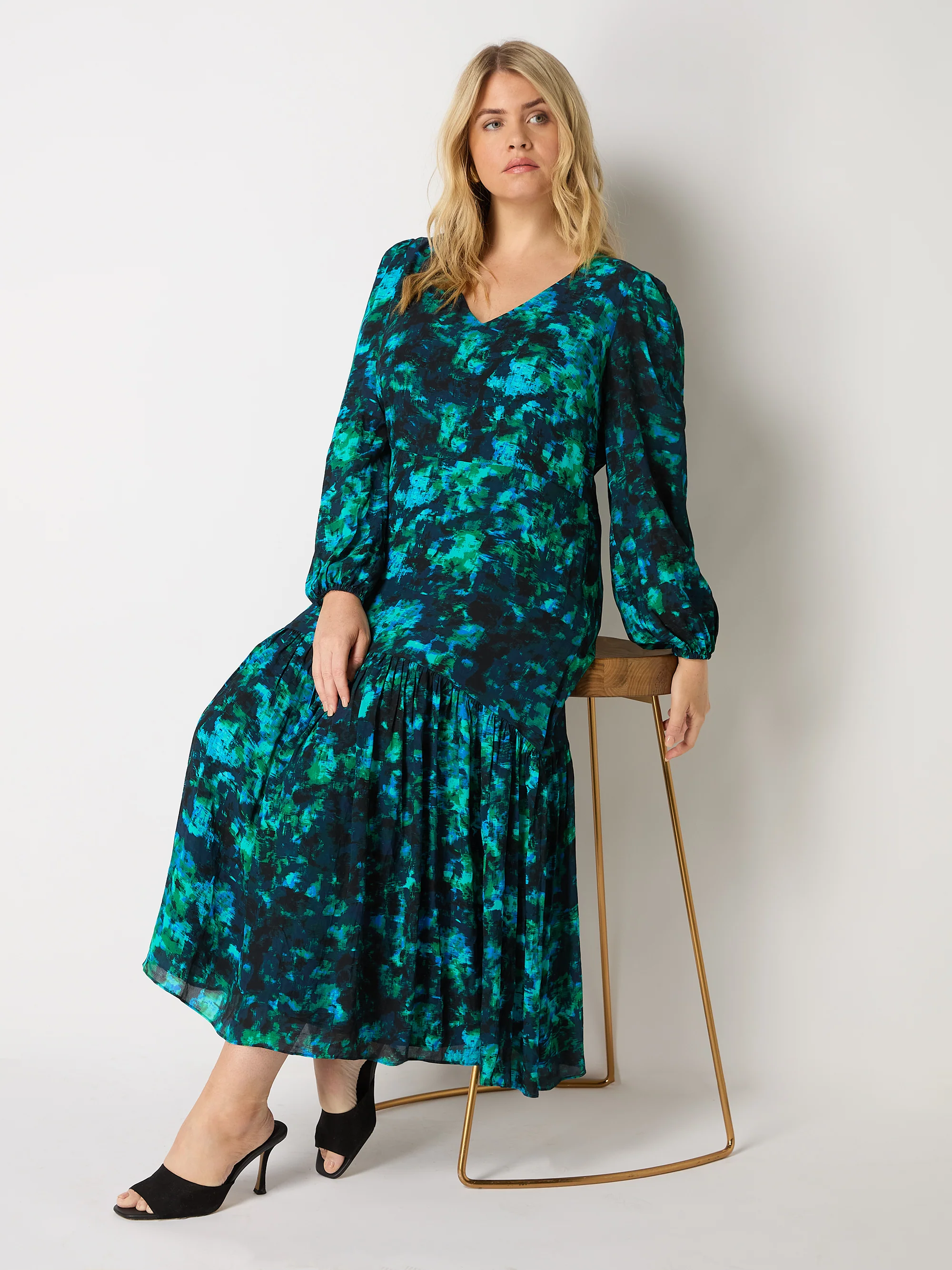 Petite Multi Abstract Print Tiered Midaxi Dress - Image 2