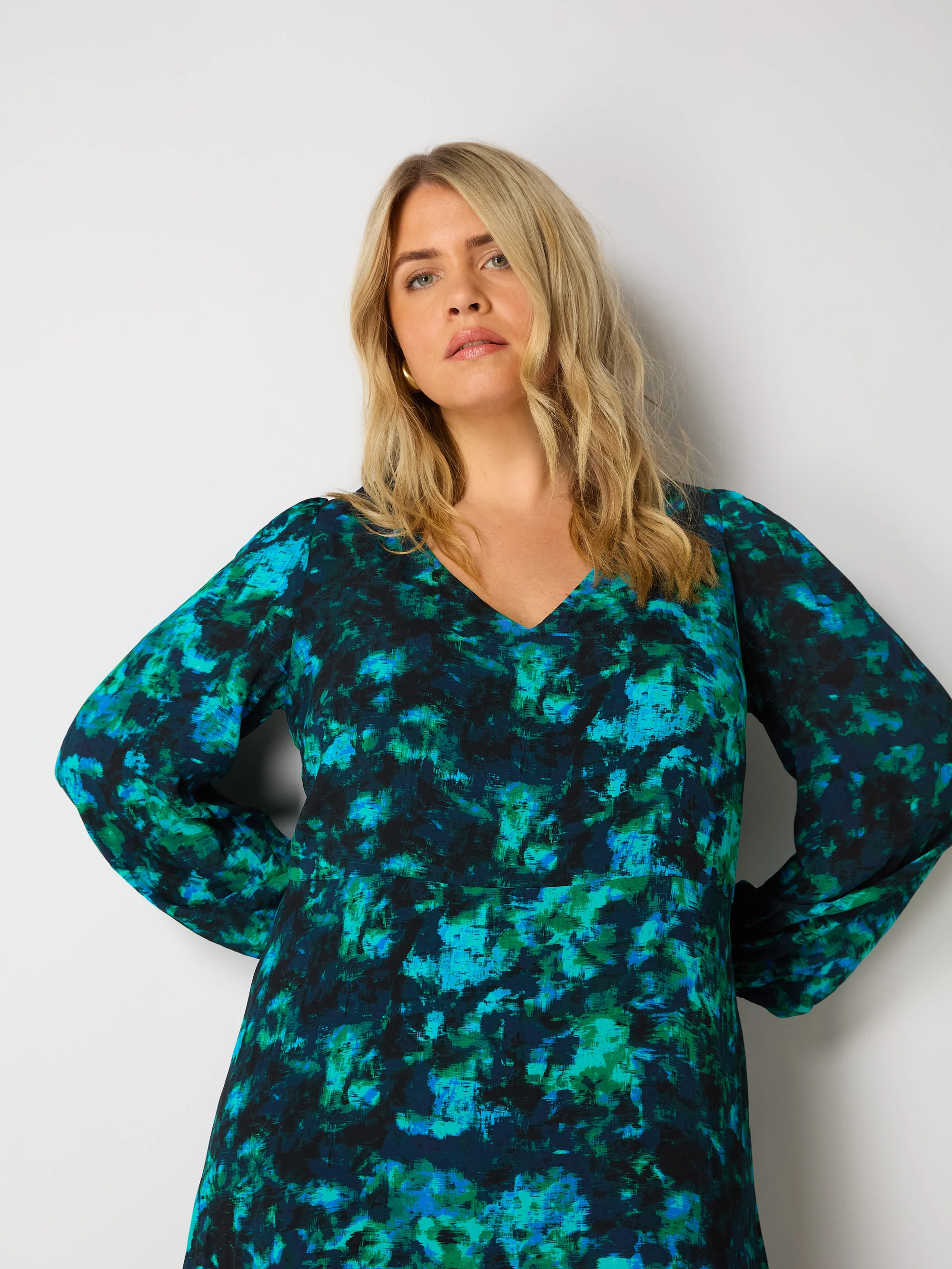 Petite Multi Abstract Print Tiered Midaxi Dress - Image 3