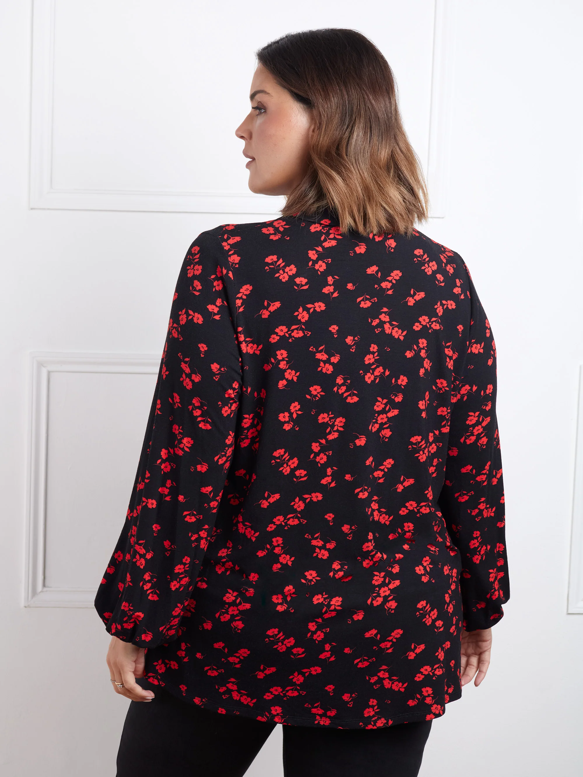 Red Floral Print Open Collared Tunic - Image 4