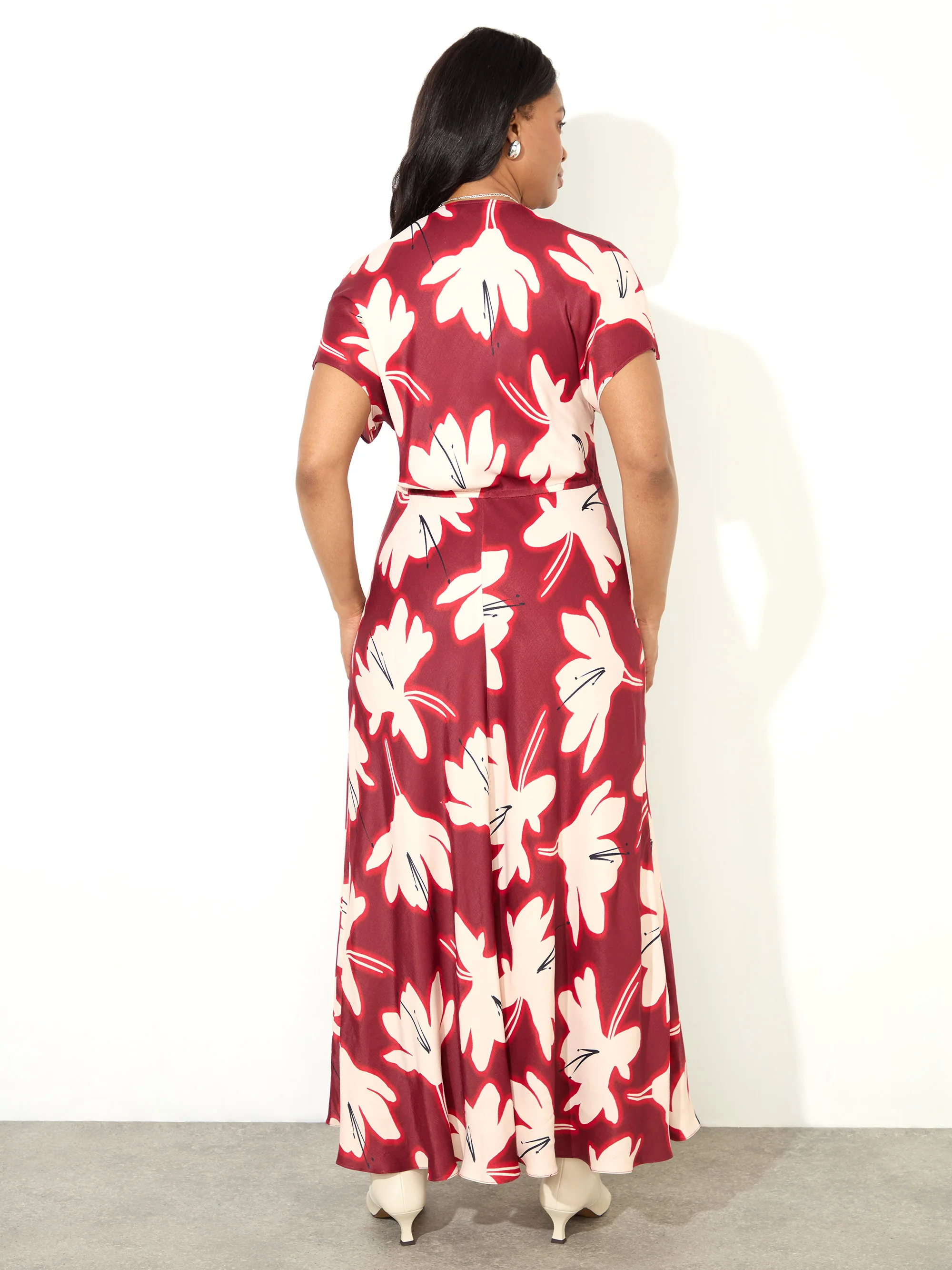 Petite Red Floral V Neck Maxi Dress - Image 5