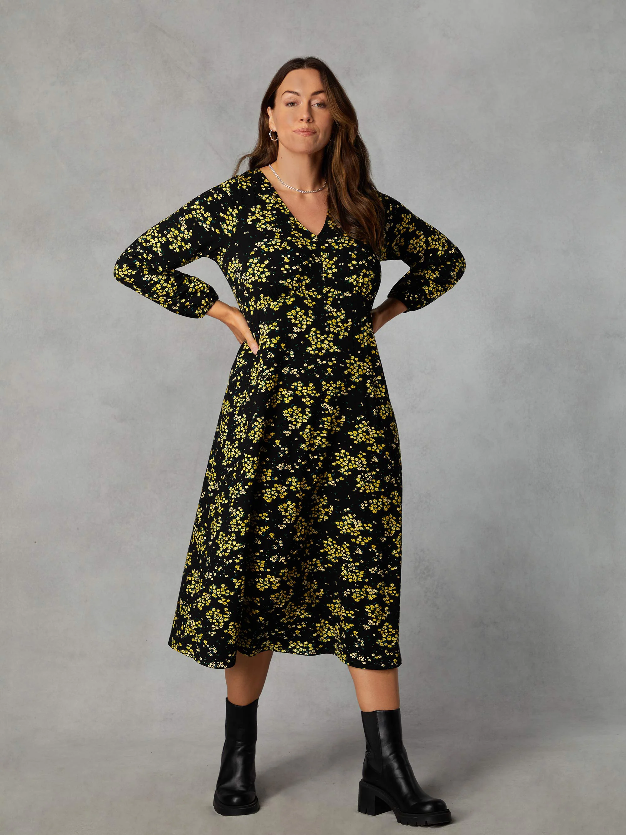 Petite Yellow Ditsy Print Jersey Gathered Waist Midi Dress - Image 2
