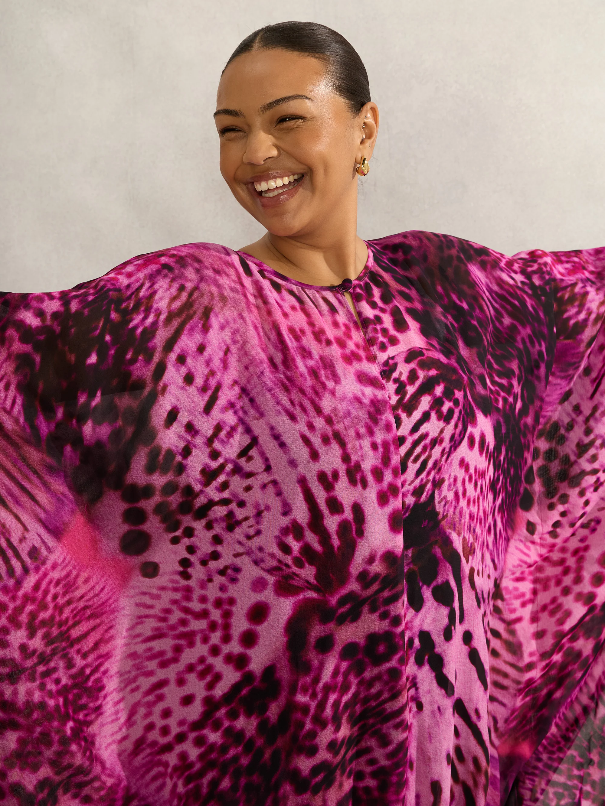Pink Animal Print Kaftan Dress - Image 4