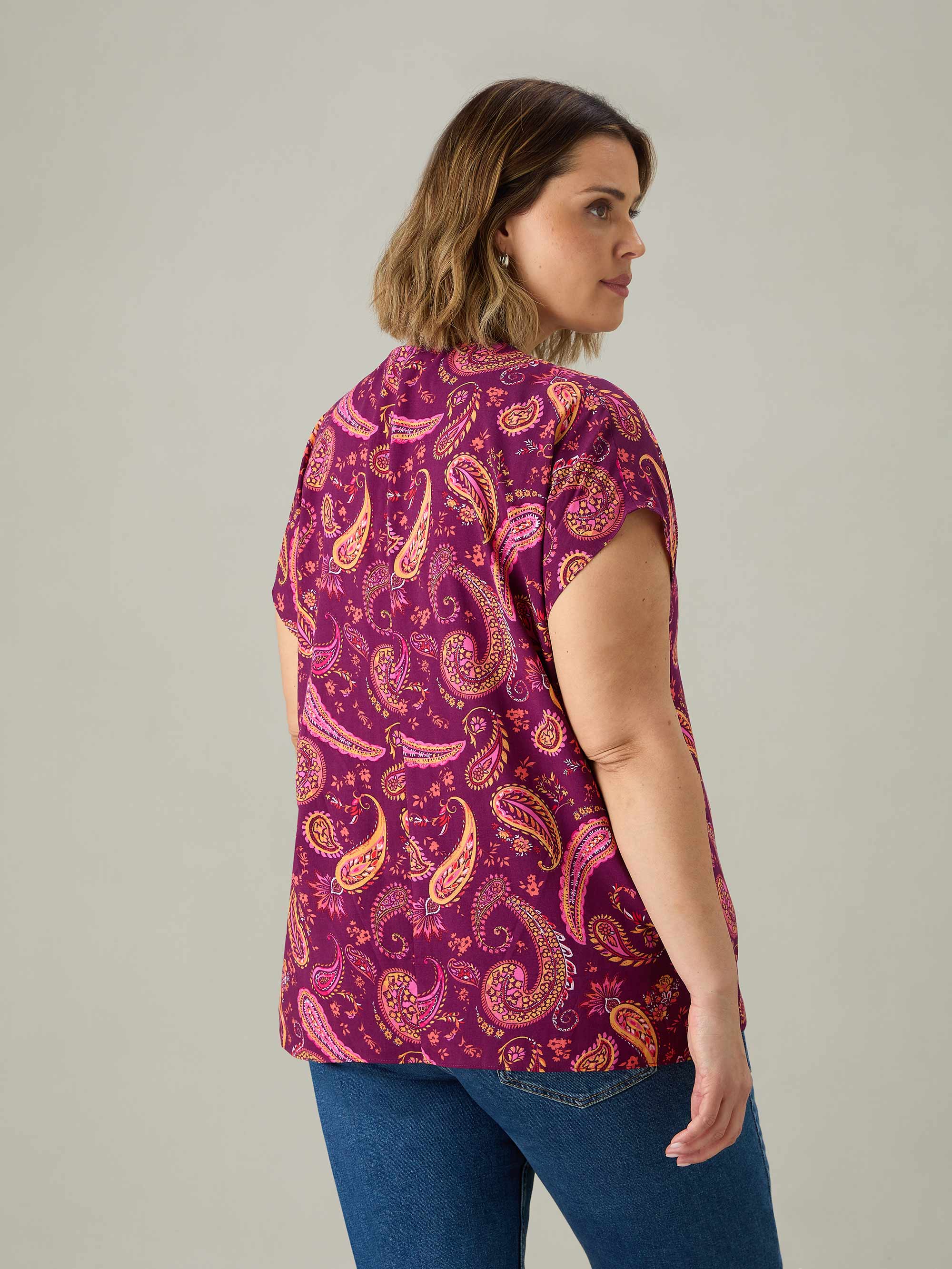 Plum Paisley Pleat Front Top - Image 3