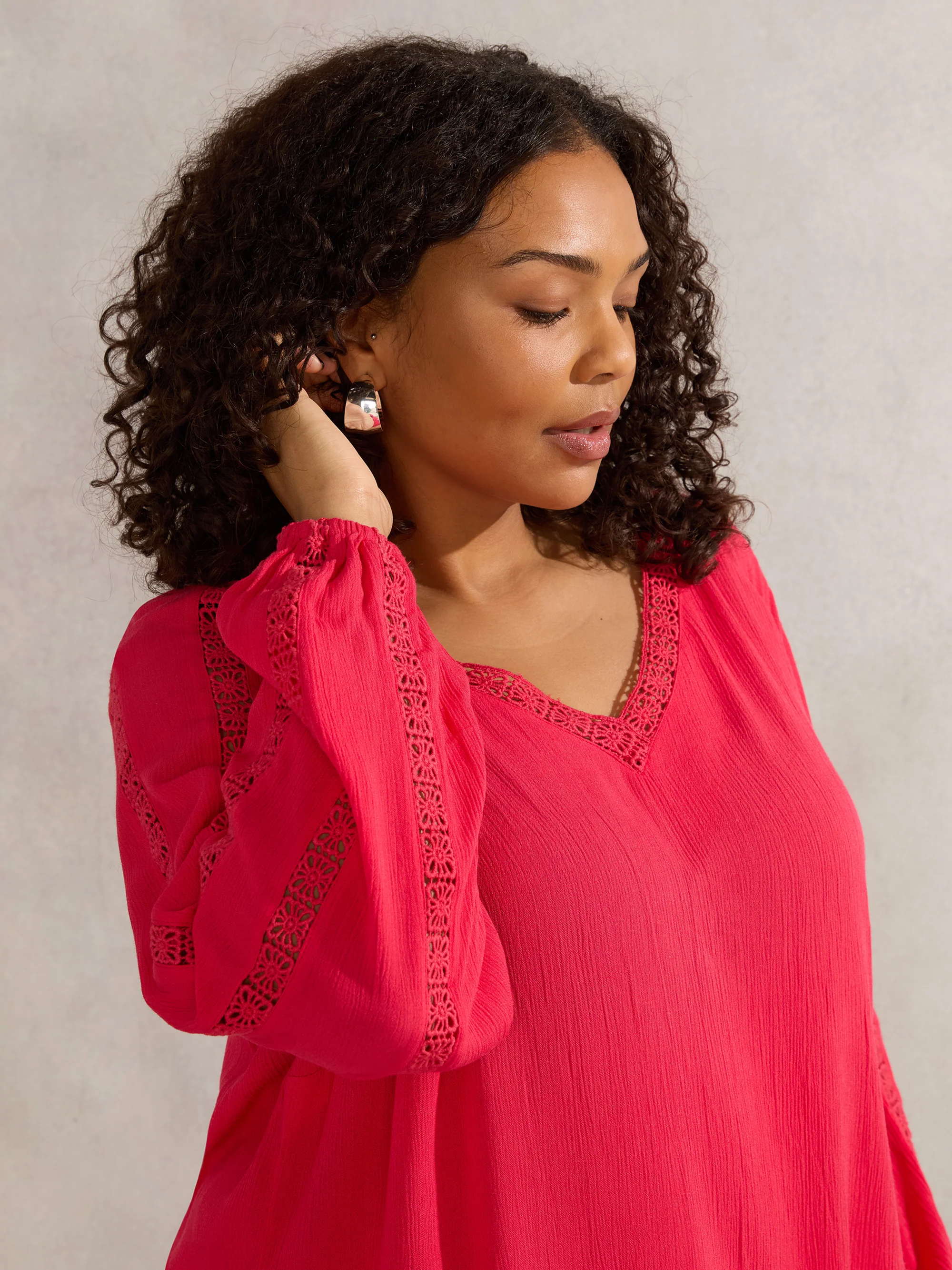 Raspberry Crinkle Crochet Insert Blouse - Image 3