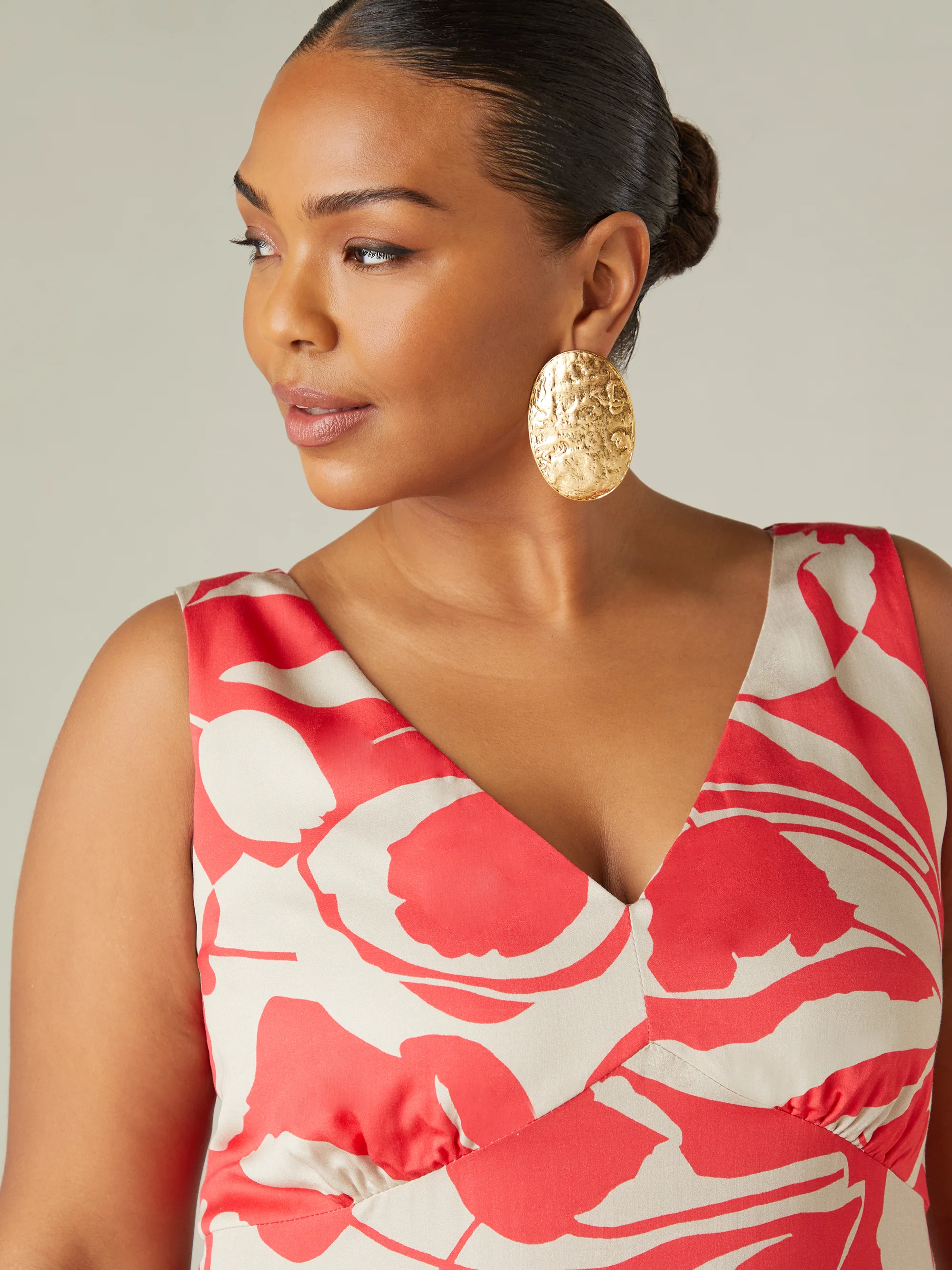 Red Abstract Print Sleeveless Maxi Dress - Image 4