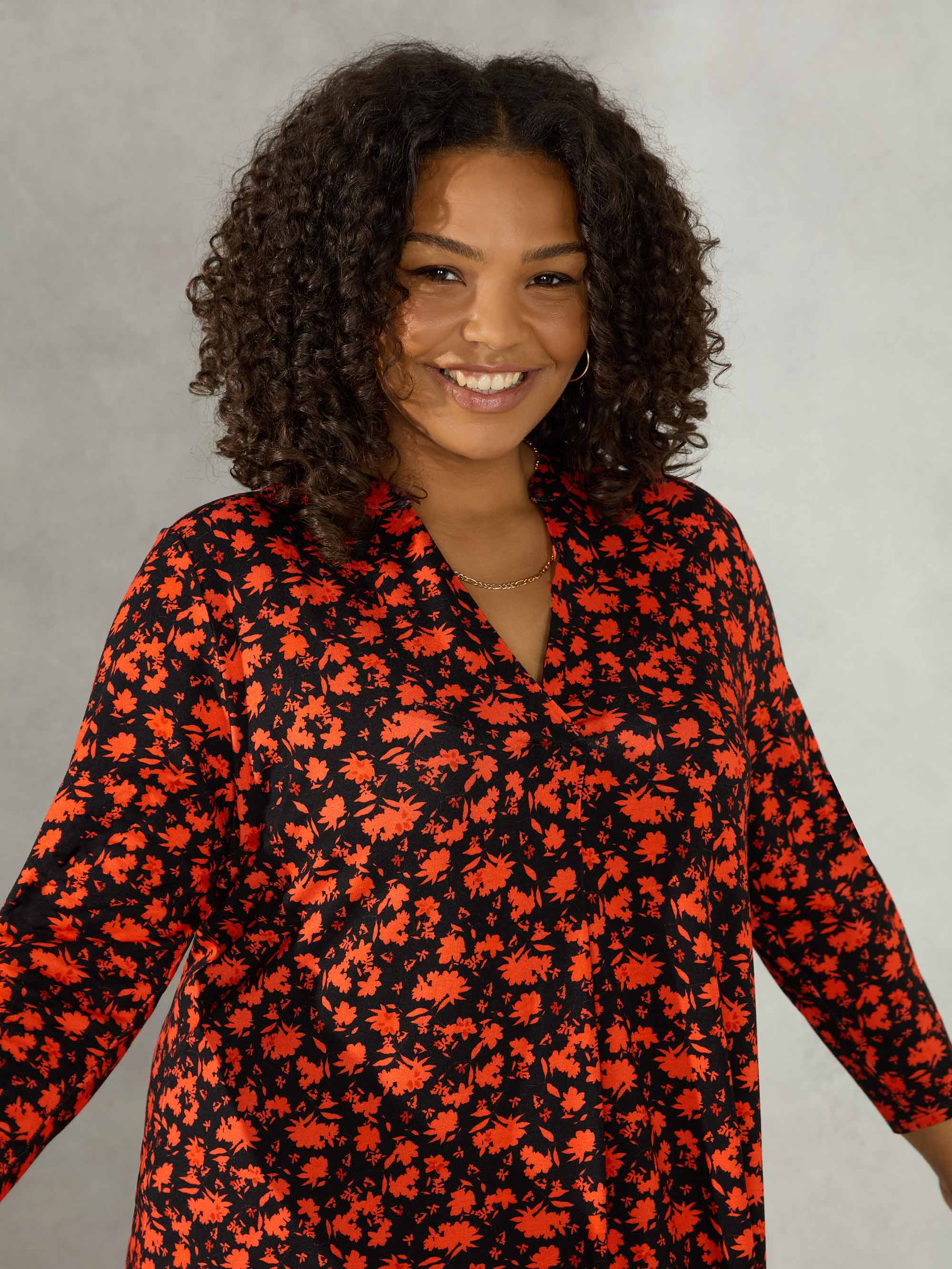 Red Ditsy Jersey Pleat Front Tunic - Image 3