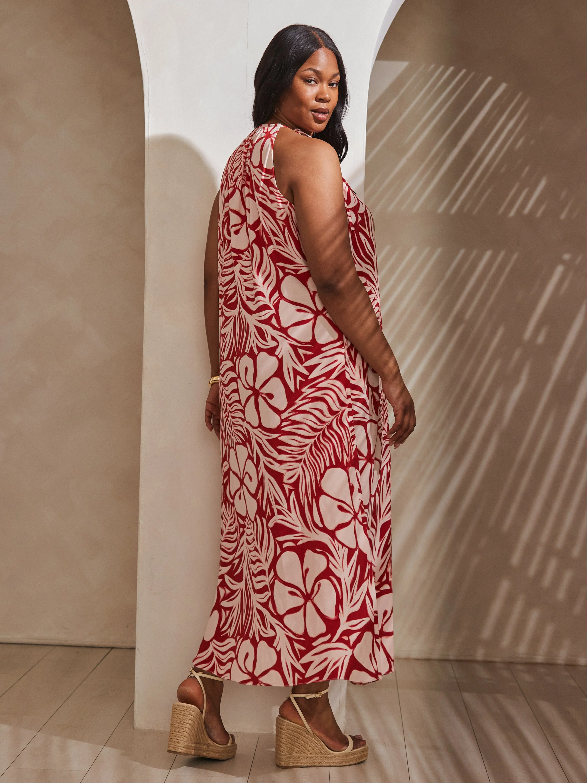 Red Floral Print Halter Neck Midaxi Dress - Image 4