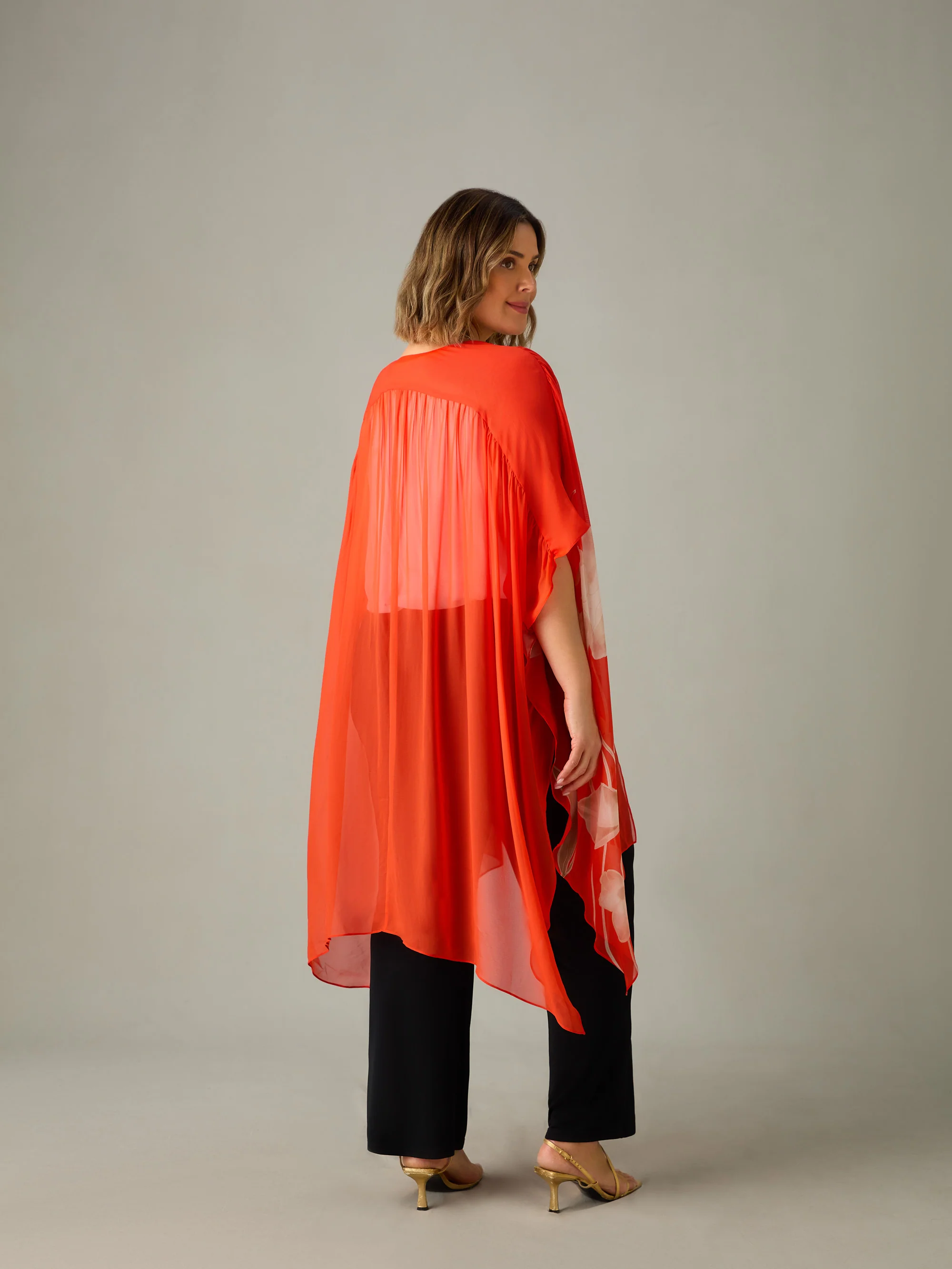 Red Floral Print Kimono - Image 4
