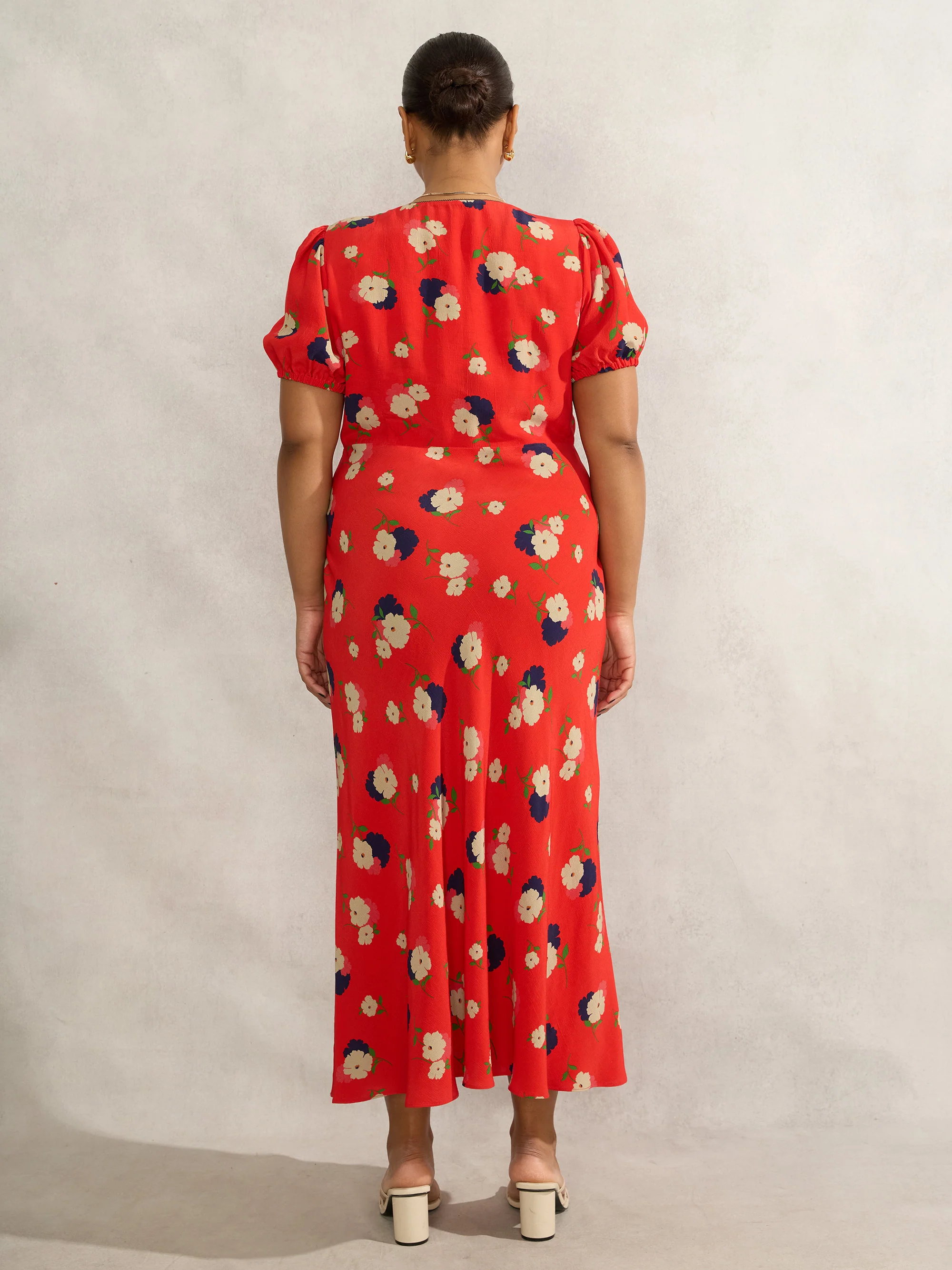 Red Floral Puff Sleeve Midi Dress - Image 8