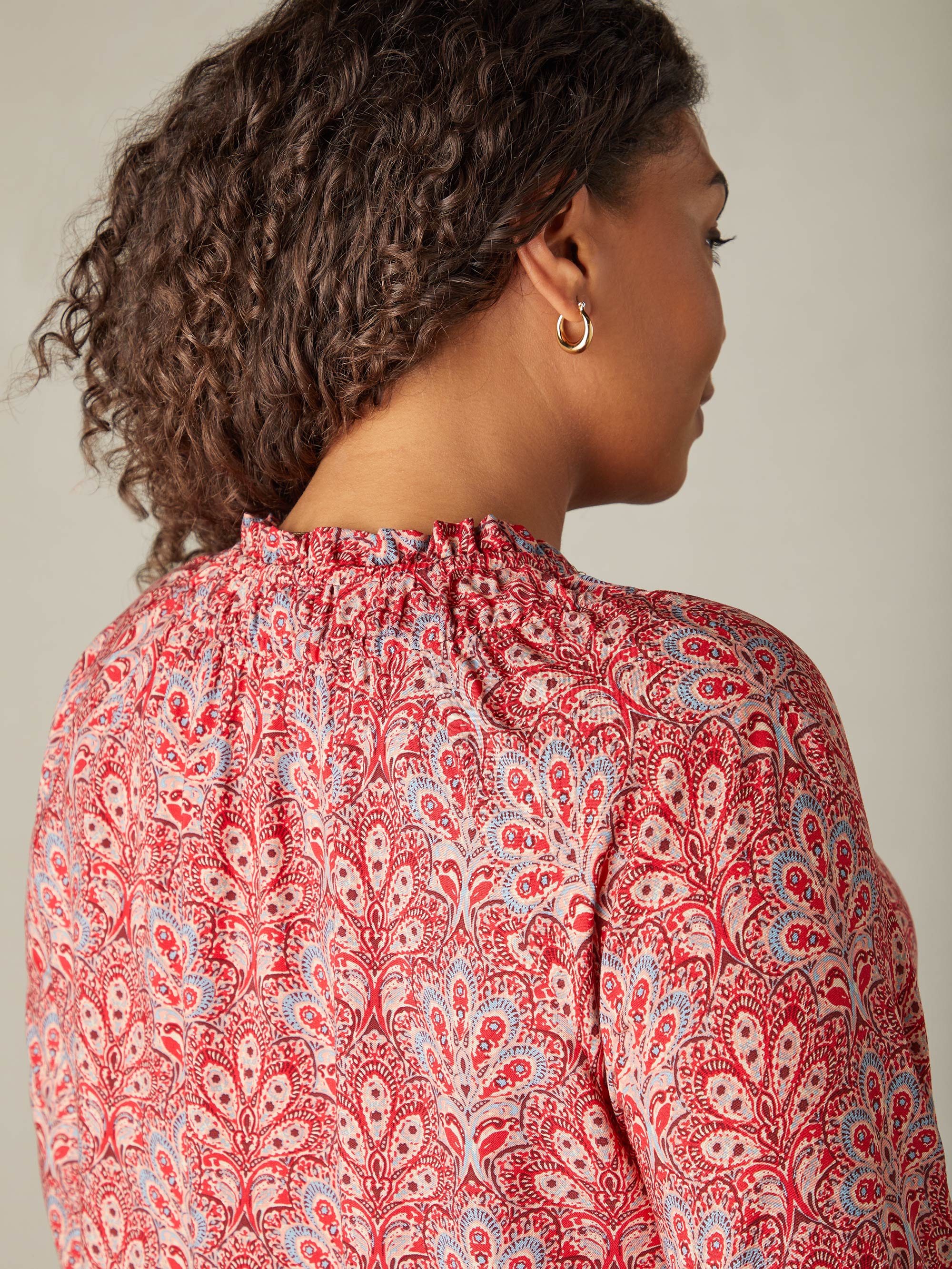 Red Paisley Print Shirred Neck Blouse - Image 5
