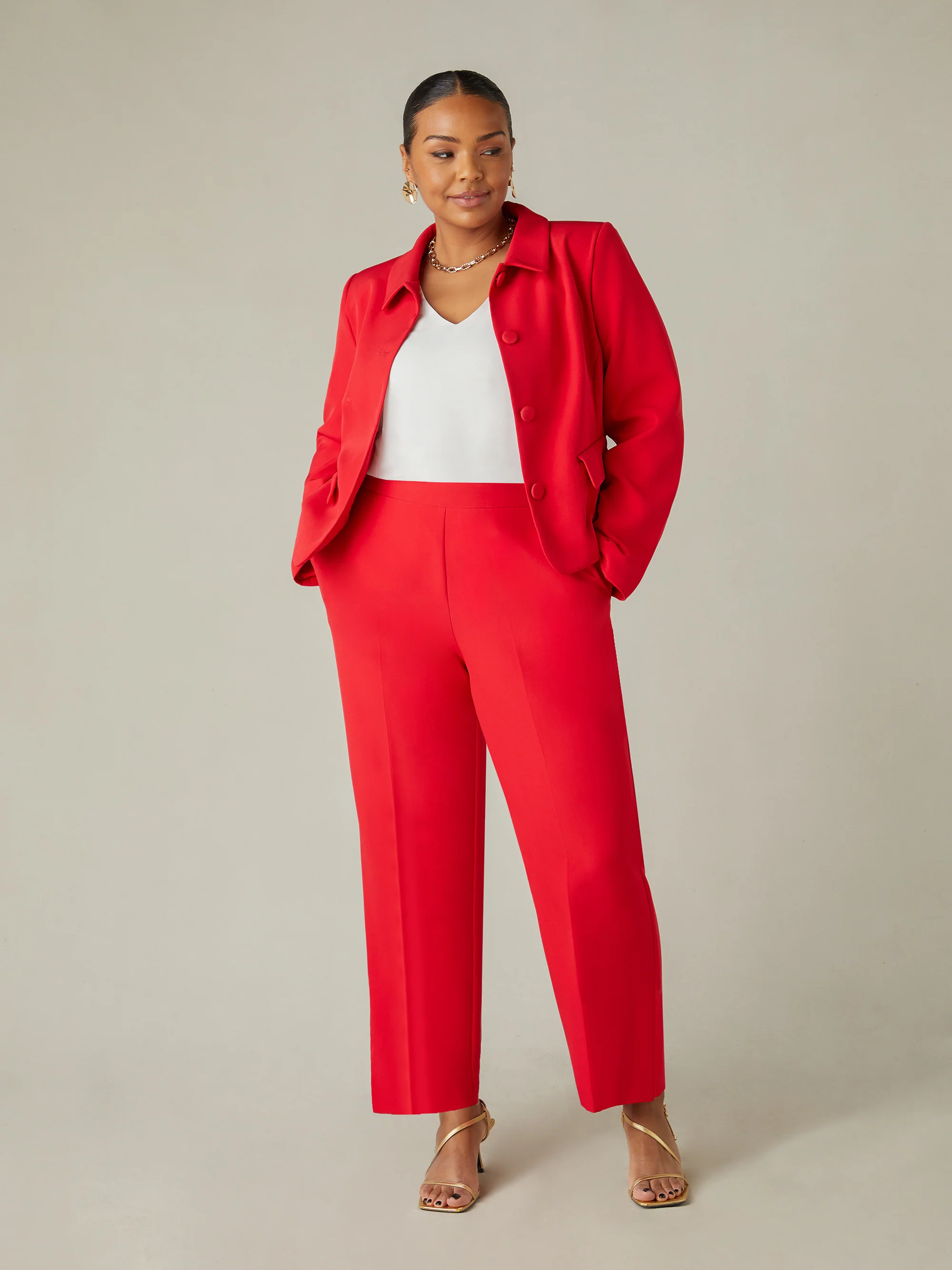 Red Short Tailored Jacket - Image 3