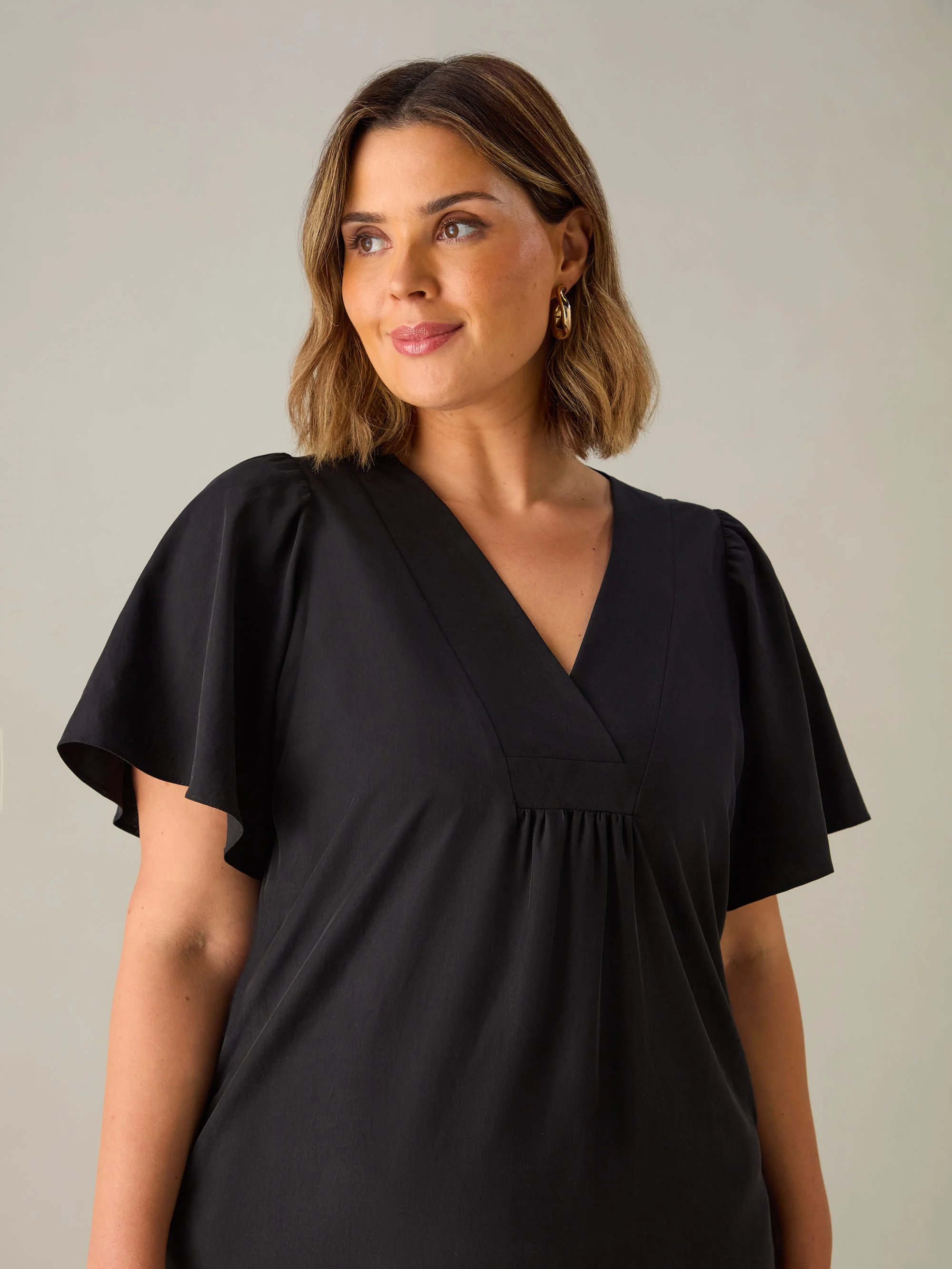 Charcoal Tencel Blend Ruffle Sleeve V-Neck Midi Dress - Image 2