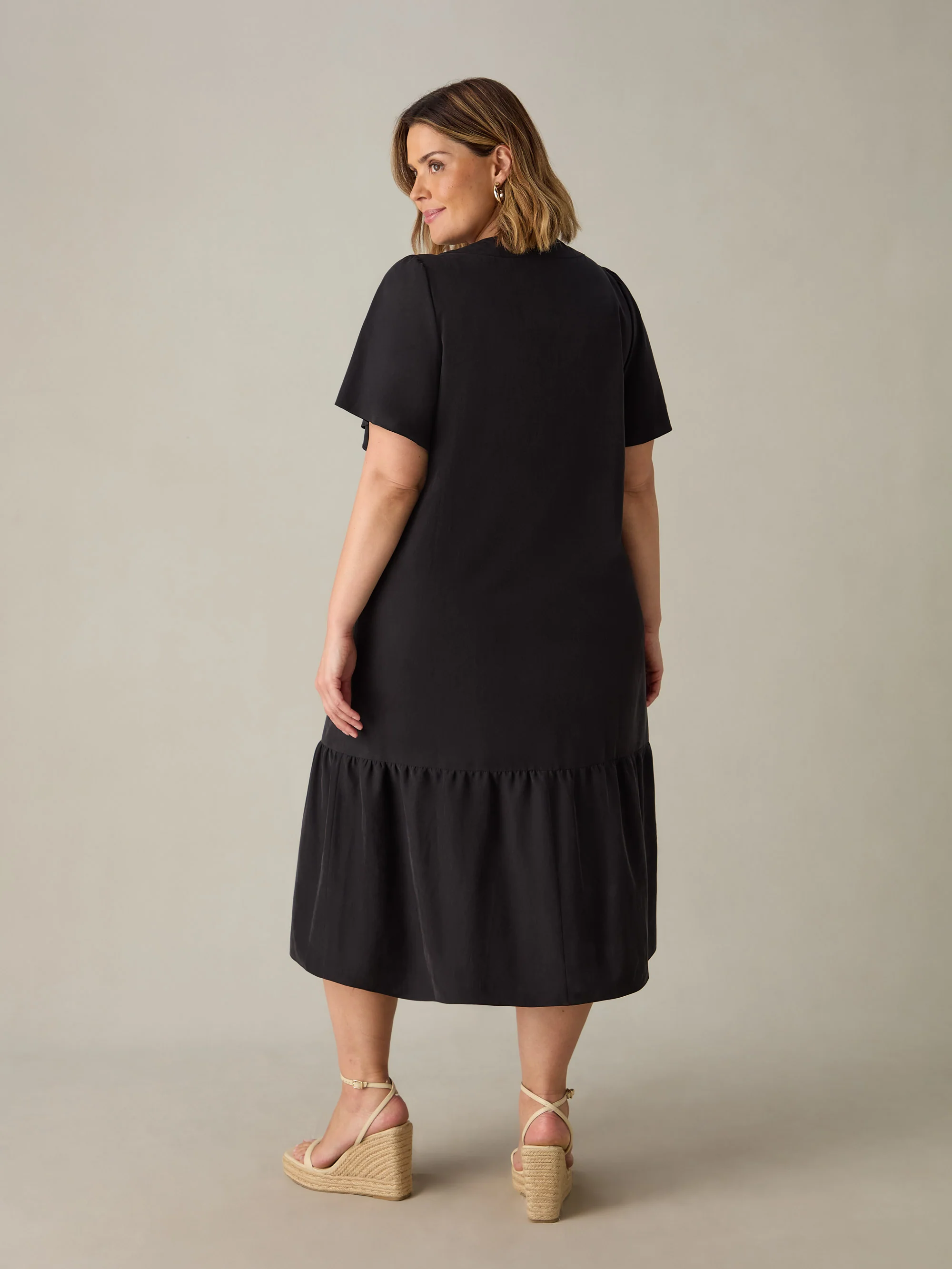 Charcoal Tencel Blend Ruffle Sleeve V-Neck Midi Dress - Image 3