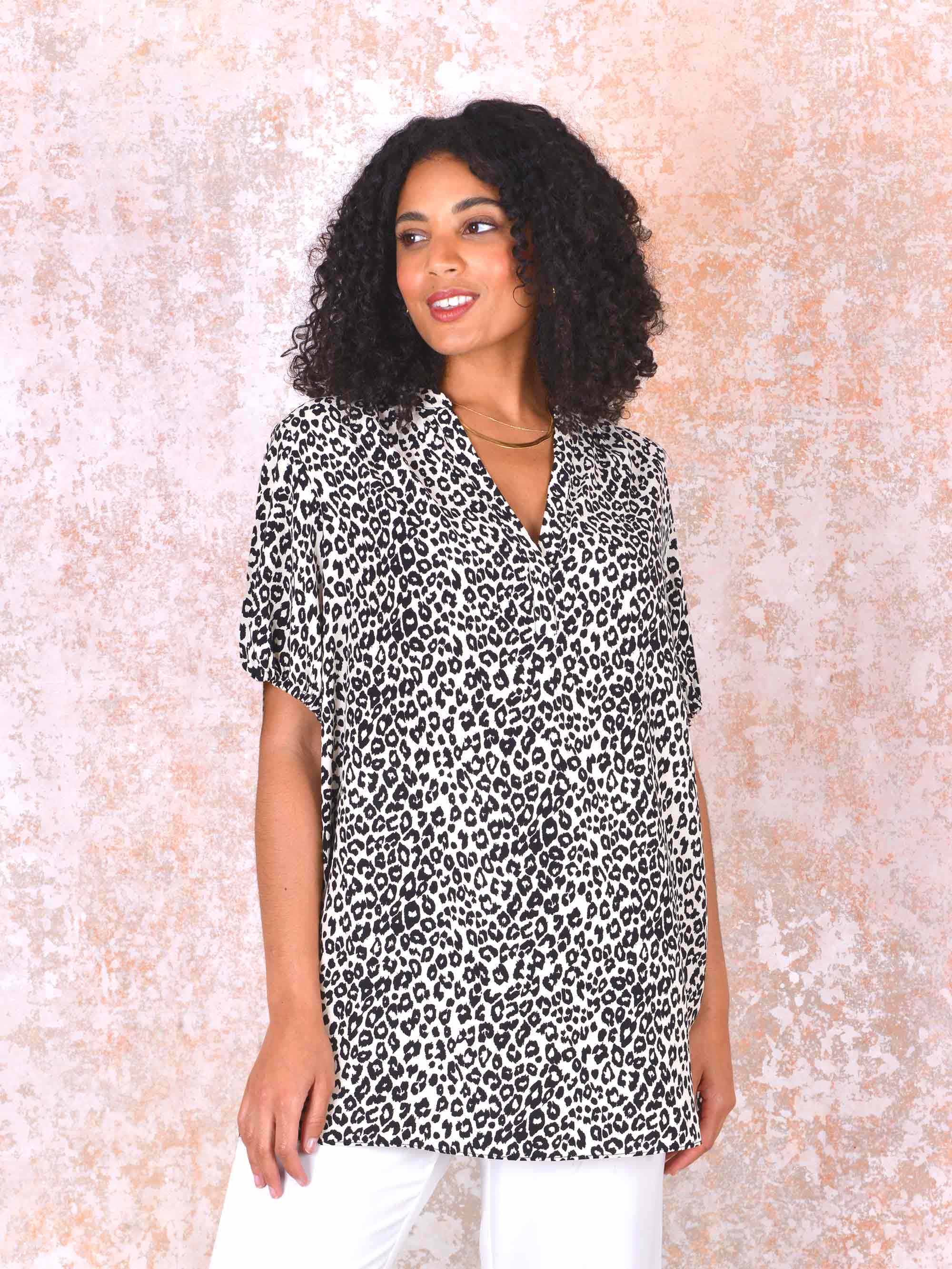 Short Sleeve Nehru Collar Swing Top - Image 2