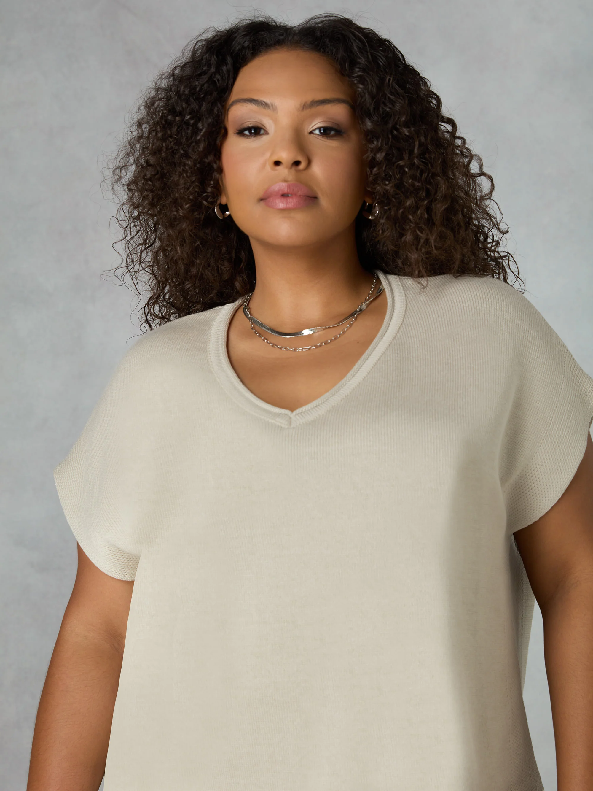 Stone V-Neck Cotton Knit Vest - Image 3
