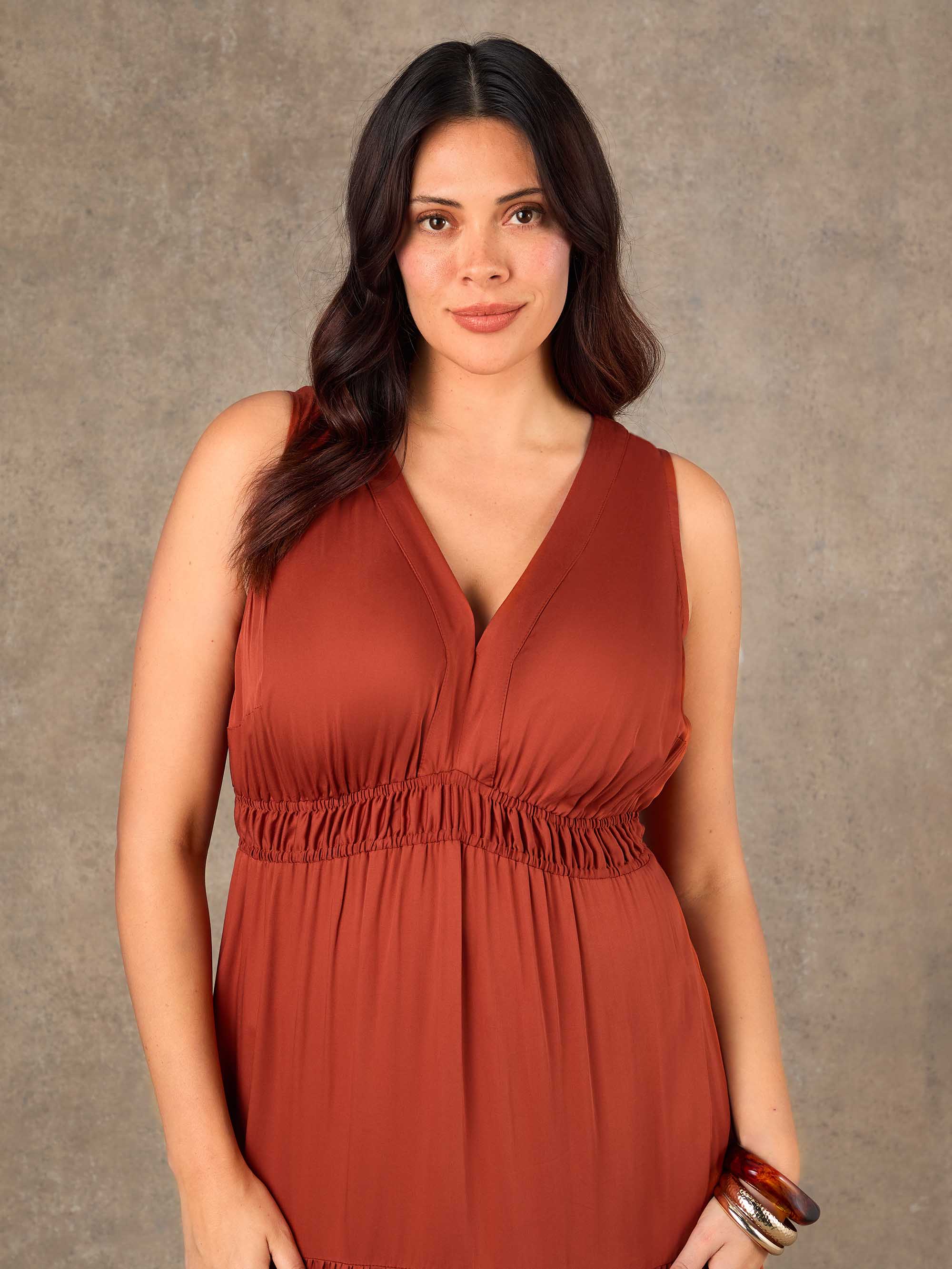 Terracotta Tiered Sleveless Maxi Dress - Image 4
