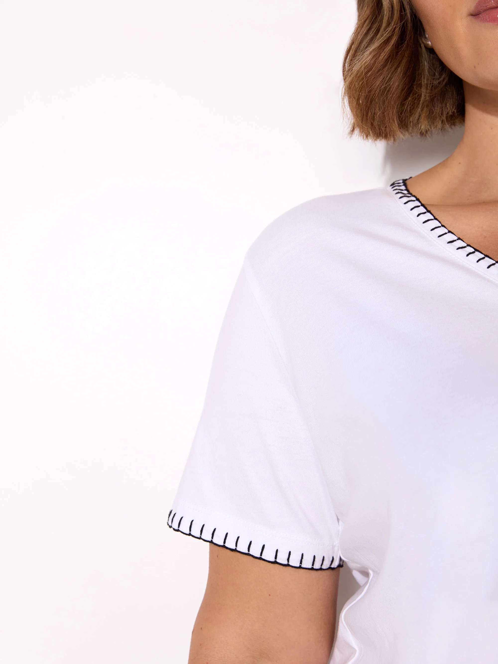 White Blanket Stitch Cotton V-Neck T-Shirt - Image 3