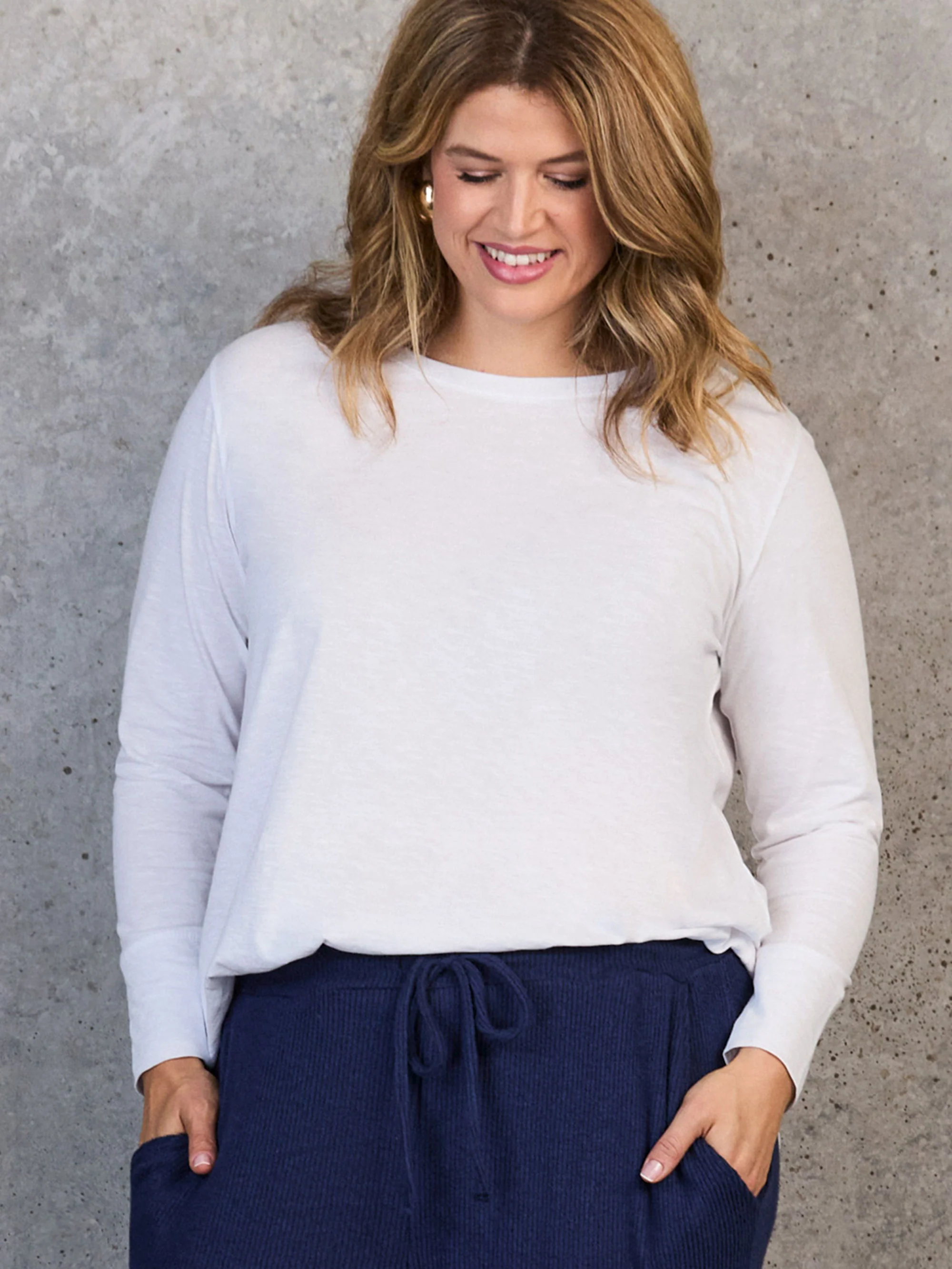 White Cotton Slub Crew Neck Long Sleeve T-Shirt - Image 3