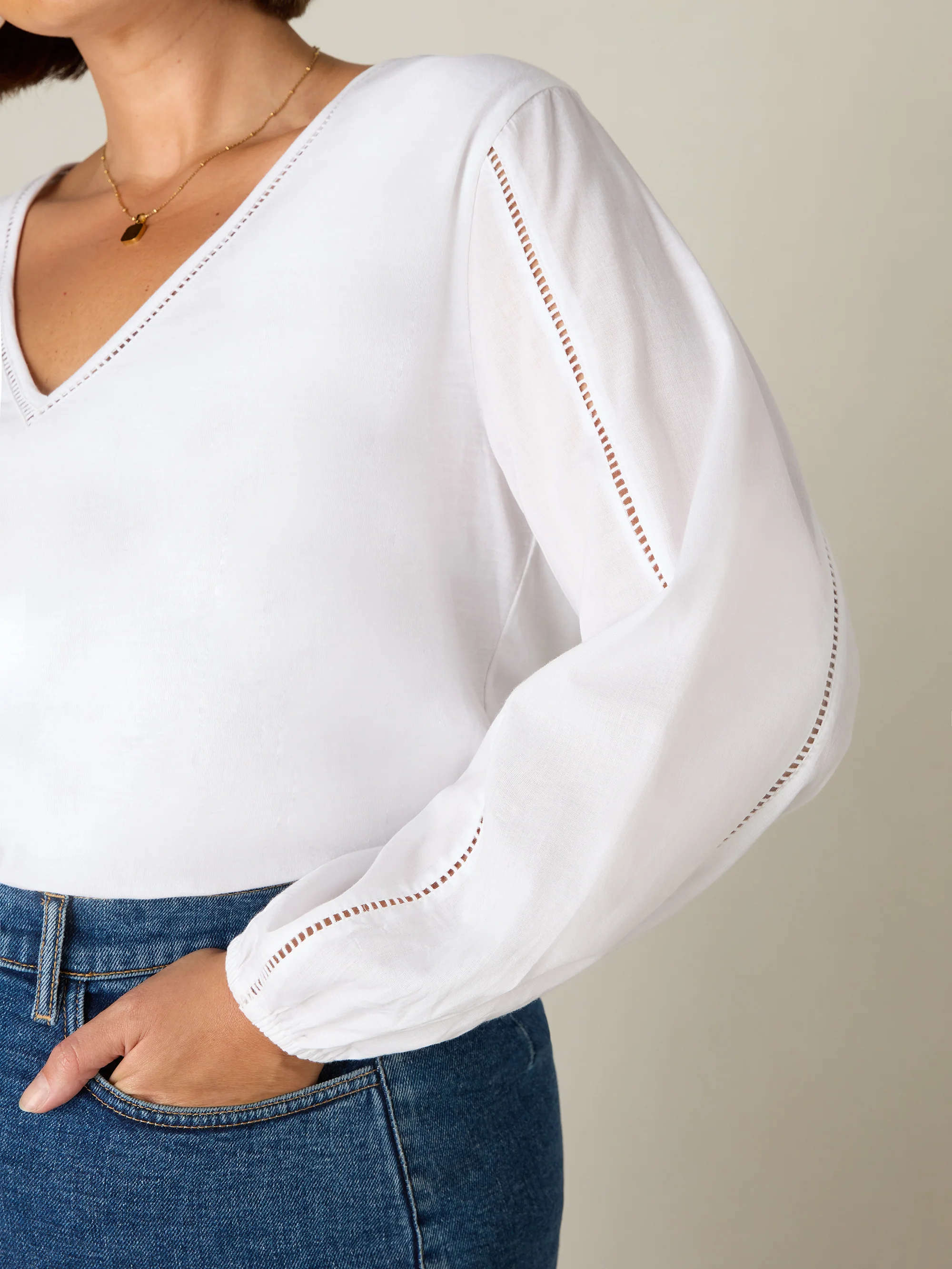 White Cotton Slub Ladder Trim T-Shirt - Image 4
