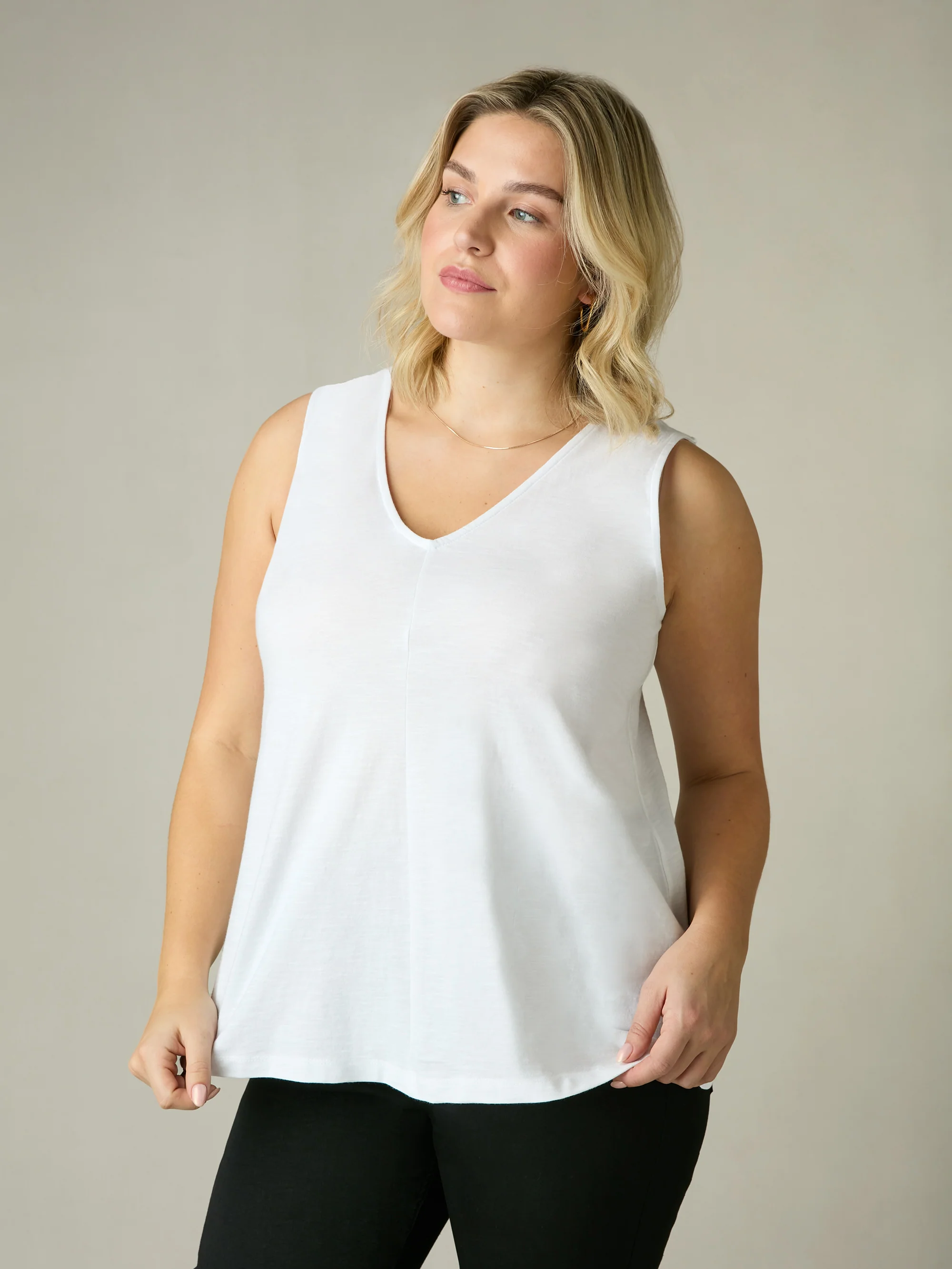 White Cotton Slub V-Neck Vest - Image 3