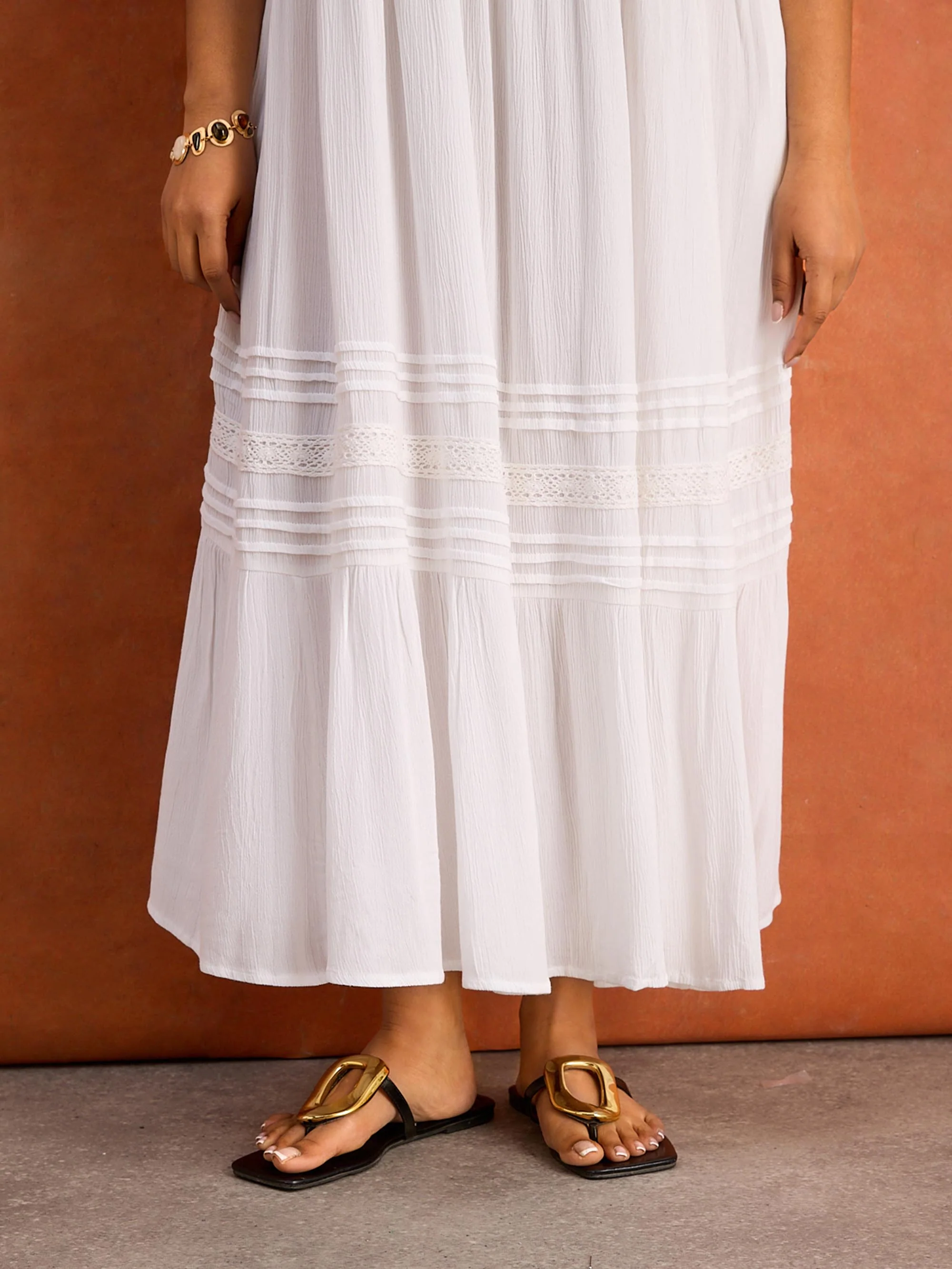 White Crinkle Pintuck Lace Trim Midaxi Dress - Image 4