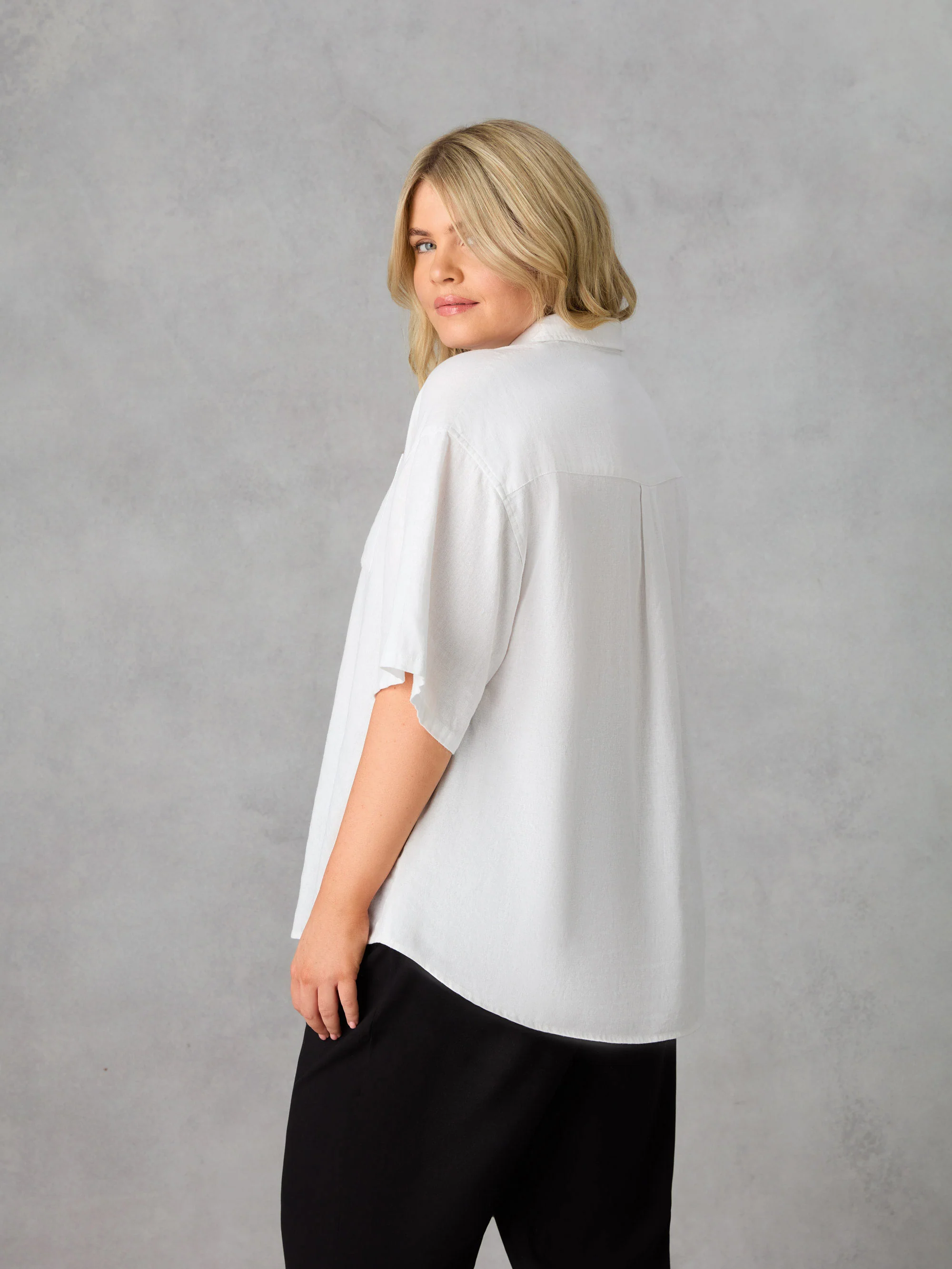 White Linen Mix Short Sleeve Shirt - Image 6