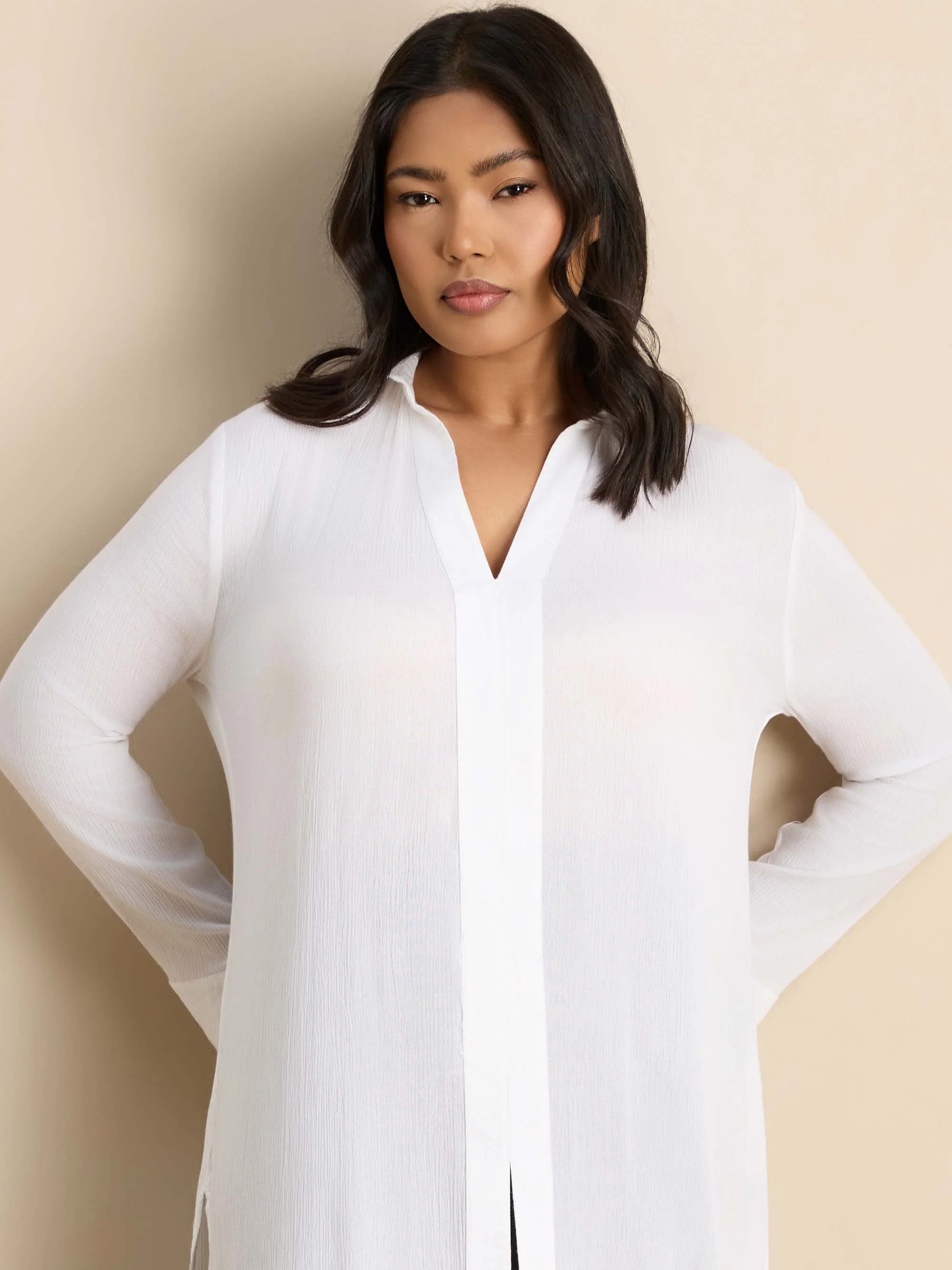 White Split Front Crinkle Tunic - Image 2